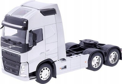 Model kamioni Volvo FH 500 Welly, 1:32, metal, argjendtë
