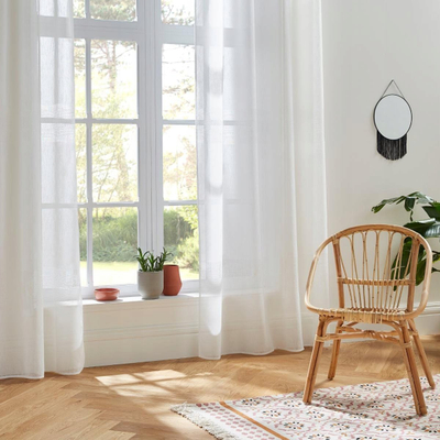 Perde e tejdukshme Atmosphera Sablé White, voile 100% poliester, me unaza, e bardhë