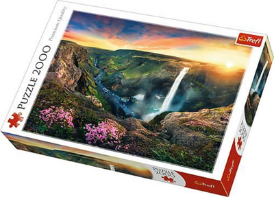 Puzzle Trefl Red Háifoss Waterfall, 2000 copa, peizazh, shumëngjyrësh
