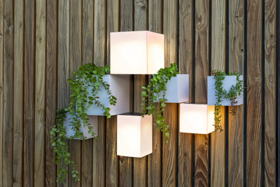 Dritë muri diellore Newgarden Wally LED, 12x18 cm, e bardhë