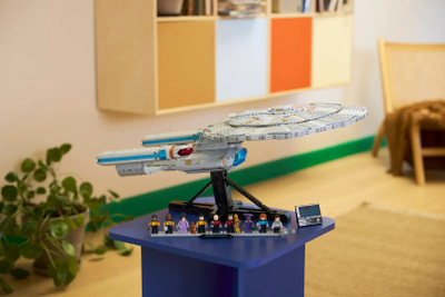 Set LEGO Icons Star Trek U.S.S. Enterprise NCC-1701-D, model ndërtimi, për të rritur, shumëngjyrësh