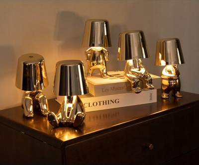 Lampë tavoline OEM GOLD MAN Art Deco, LED me 3 ngjyra, karikim USB, ngjyrë ari