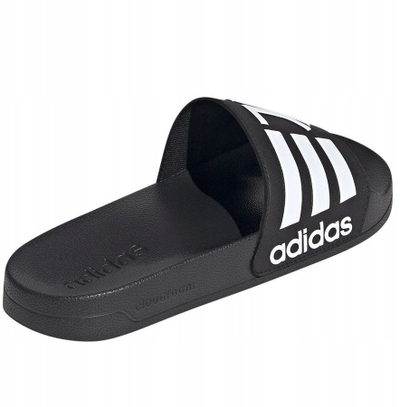 Shapka Adidas Adilette Shower Juventus M JS4862, Cloudfoam, për meshkuj, të zeza
