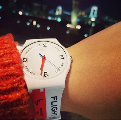 Orë dore Swatch Go To Gate SUOW141