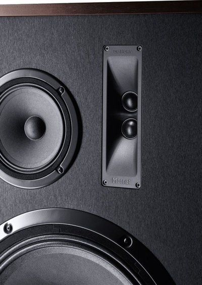 Boks qendror Magnat Transpuls 1500, 3‑drejtimësh, 15", dru i errët