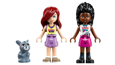 Set LEGO Friends 42644 Ice Cream Van in Heartlake City, furgon akulloresh, për fëmijë