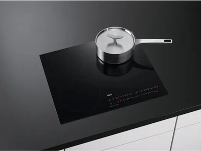 Pllakë me induksion AEG IKB64413IB Series 3000, 60 cm, xham, e zezë