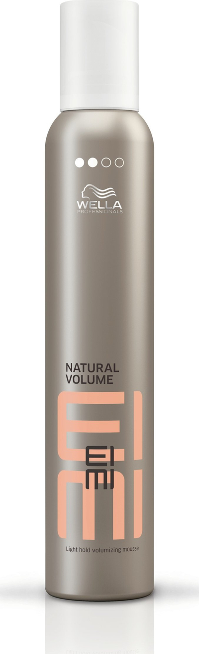 Shkumë flokësh Wella EIMI Natural Volume, 300ml