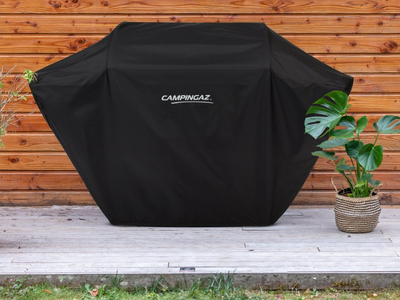 Mbulesë BBQ Campingaz Classic M, që s’e merr uji, shkon fiks me 3 Series Select edhe 2 Series RBS, e zezë