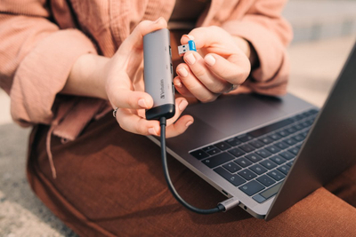 Hub USB C Verbatim Multiport, 4 porta USB 3.2 Gen 1, metalik