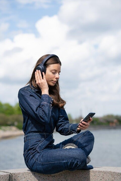 Kufje Sony WH-1000XM4, modeli 2020, blu