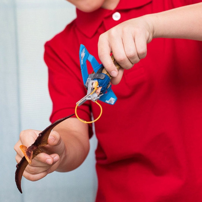 Figurë lodër Schleich Dinosaurs Jetpack Chase, set me Tupuxuara dhe Maks, shumëngjyrëshe