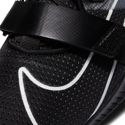 Këpucë për hedhje peshe Nike Romaleos 4, profesionale, të zeza bardh e zi