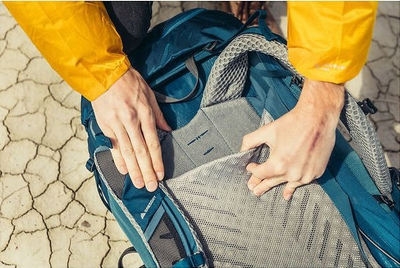 Çantë shpine për hiking Gregory Paragon, 48 L, e zezë