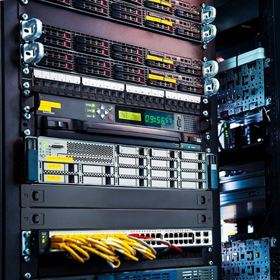 Patch panel Qoltec 19" RACK, 24 porta, 1U UTP, i zi