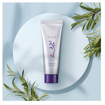 Balsam flokësh Daeng Gi Meo Ri Jin Gi Revitalizing Treatment, ushqyes, rigjallërues