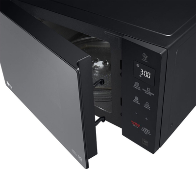 Furrë me mikrovalë LG MS2535GIR Solo, 25L, 1000W, e zezë