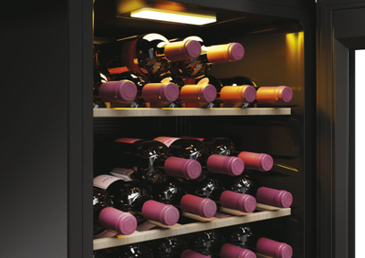 Frigorifer vere Haier Wine Bank 50 HWS34GGH1, 34 shishe, kontroll elektronik, i zi