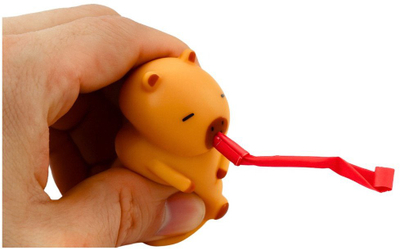 Figurë lodër squishy kapibara me borinë dhe pipë, 7cm, kafe