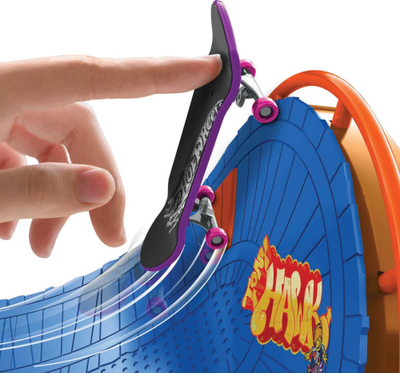 Set lodrash Hot Wheels Skate Amusement Park, me fingerboard Tony Hawk, efekte zanore, shumëngjyrësh