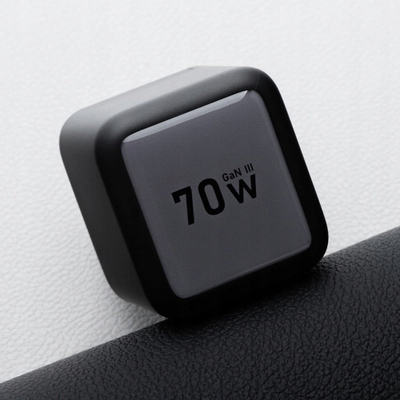 Karikues makine Forcell GaN III, 70W, USB C dhe USB A, i zi