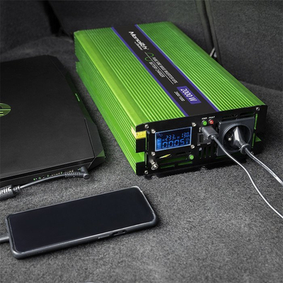 Inverter UPS Qoltec Monolith 51942, 2000W, hyrje 12V dalje 230V, jeshil
