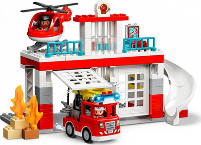 Set LEGO Duplo stacion zjarri me helikopter (10970), 117 pjesë