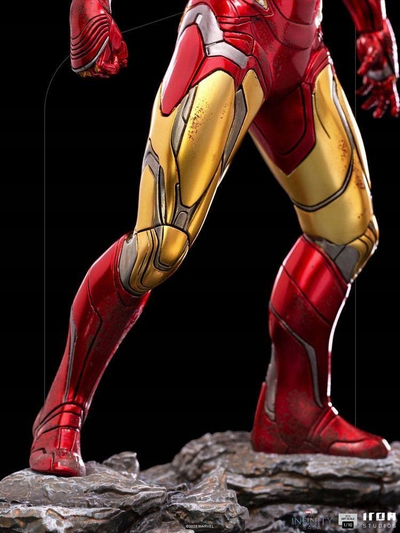 Figurë koleksionuese Iron Studios Iron Man Ultimate 1/10, 24 cm, e kuqe me të artë