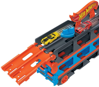 Pistë garash transformuese Hot Wheels GVG37, transportues kamion, me 3 vetura