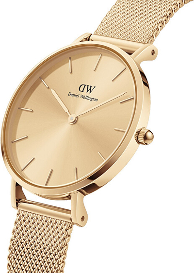 Orë për femra Daniel Wellington, e artë