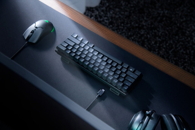 Тастатура за игри Razer Huntsman Mini, 60%, Аналогни прекинувачи, црна