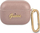 Mbulesë mbrojtëse Guess GUAPSASMP Saffiano Script për AirPods Pro, metal, rozë