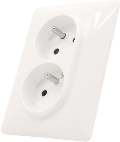 Prizë Legrand 2PxP+T CL Valena Life, e bardhë