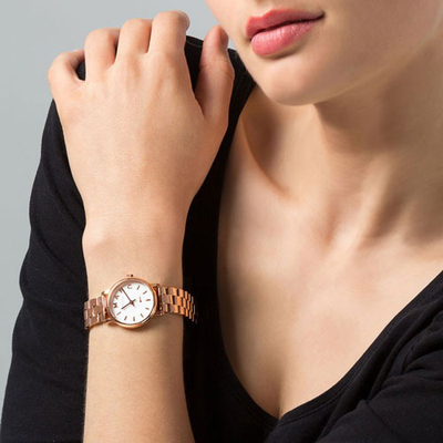 Orë dore Marc Jacobs Baker MBM3248