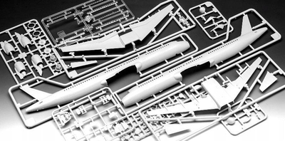 Maket avioni Revell Airbus A321 200 Condor, shkalla 1:144, plastik, shumëngjyrësh