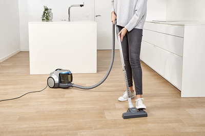 Fshesë me korrent Black&amp;Decker BXVML700E, 700W, 2L, gri