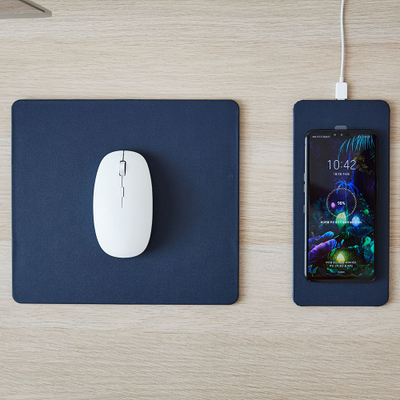 Mousepad Pout Mani 3 Separate me karikim wireless 5–15 W, blu