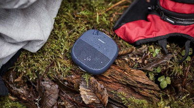 Altoparlant Bluetooth Bose SoundLink Micro, i vogël, portativ, i papërmueshëm nga uji, blu
