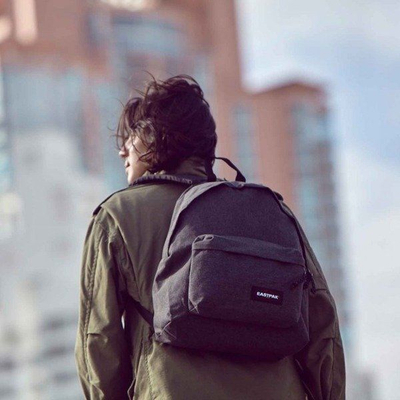 Çantë shpine Eastpak Padded Pak'r EK00062077H1, kapacitet i madh, e zezë