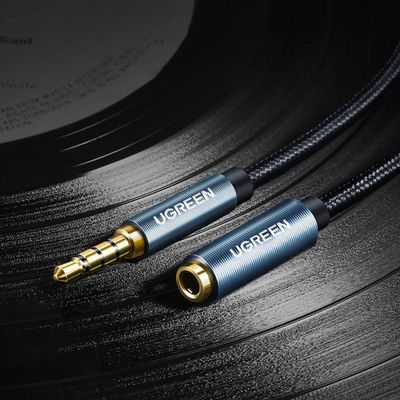 Kabllo audio Ugreen 3.5mm në 3.5mm, 2m, blu