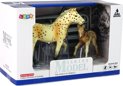 Set lodrash Schleich, 2 kuaj Knabstrupper me gardh