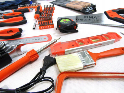 Set veglash ISMA 1505 pjesë, multimetër dixhital, çantë transporti, i shumëngjyrshëm