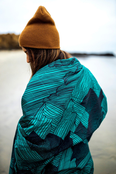Кебе Eagles Nest Outfitters FieldDay, рециклиран полар флис, водоотпорно, повеќебојно