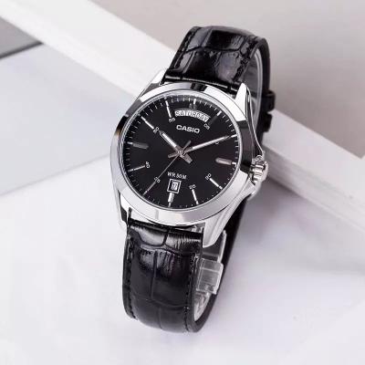 Orë dore Casio MTP1370L-1A, quartz, rrip lëkure, e zezë