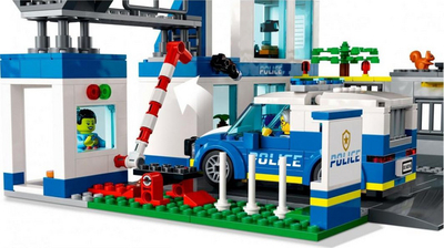 Set lodrash LEGO City Police Station 60316, stacion policie, 6+, shumëngjyrësh