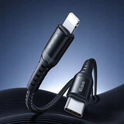 Kabllo karikimi Mcdodo USB C në Lightning, 20 cm, karikim i shpejtë, e zezë