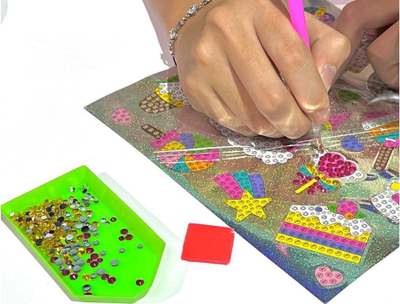 Set ngjitës mozaik LeanToys Diamond Embroidery, motiv astronaut në hapësirë, shumëngjyrësh
