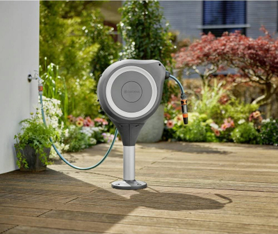 Bobinë kopshti Gardena 18617-20, zorrë 20m, tërheqje automatike, gri bardhë