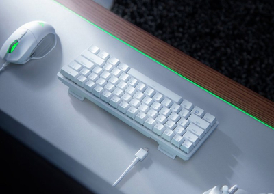 Тастатура Razer Huntsman Mini, Purple Switch, US Layout, бела
