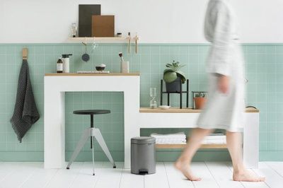 Kosh me pedale Brabantia NewIcon, 5L, çelik, platin i zi